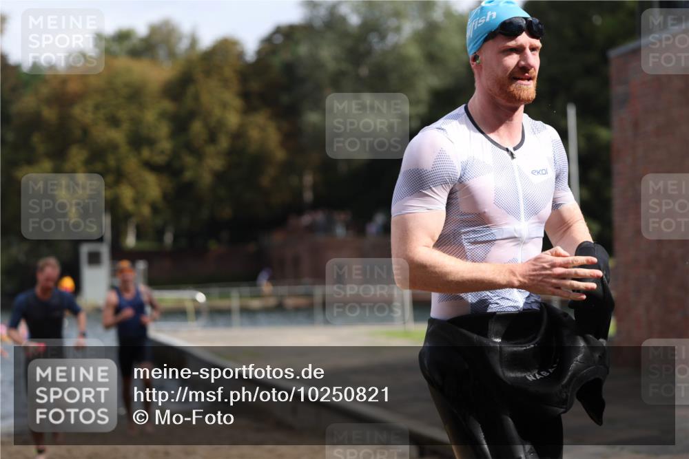 13.09.2026 - Stadtparktriathlon Mo-Foto http://msf.ph/oto/10250821 13.09.2026 11:31:21 Schwimmen 838, 839, 859, 871, 892, 894, 903, 963 meine-sportfotos.de