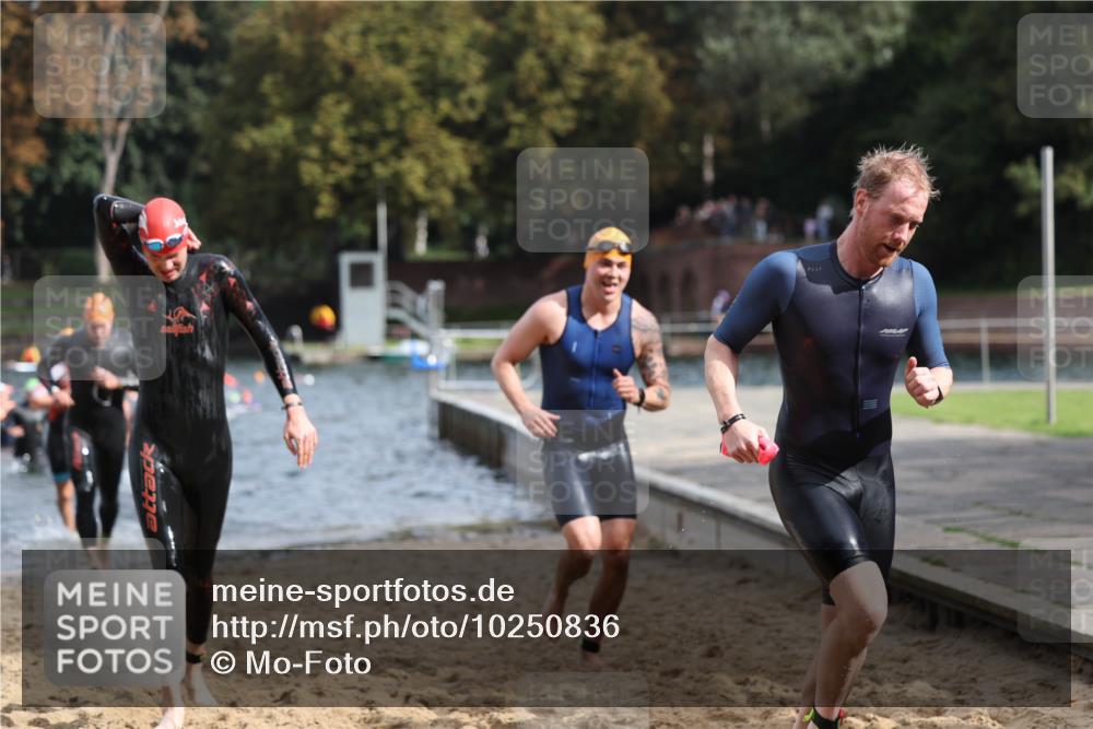 13.09.2026 - Stadtparktriathlon Mo-Foto http://msf.ph/oto/10250836 13.09.2026 11:31:24 Schwimmen 838, 839, 859, 871, 894, 903, 963 meine-sportfotos.de