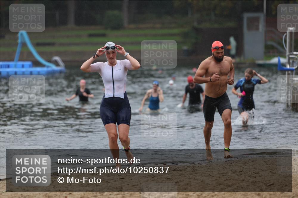 13.09.2026 - Stadtparktriathlon Mo-Foto http://msf.ph/oto/10250837 13.09.2026 12:54:44 Schwimmen 1348, 1364, 1393, 1395, 1396, 1421 meine-sportfotos.de