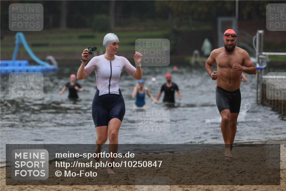 13.09.2026 - Stadtparktriathlon Mo-Foto http://msf.ph/oto/10250847 13.09.2026 12:54:45 Schwimmen 1348, 1364, 1393, 1395, 1396, 1421 meine-sportfotos.de
