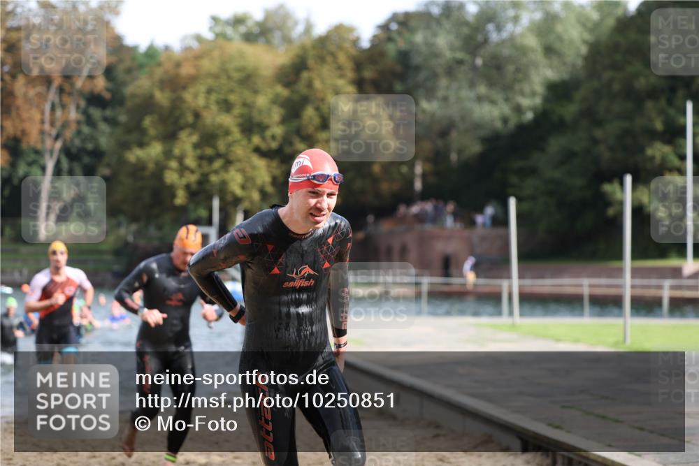 13.09.2026 - Stadtparktriathlon Mo-Foto http://msf.ph/oto/10250851 13.09.2026 11:31:26 Schwimmen 838, 839, 859, 871, 894, 903, 906, 963 meine-sportfotos.de