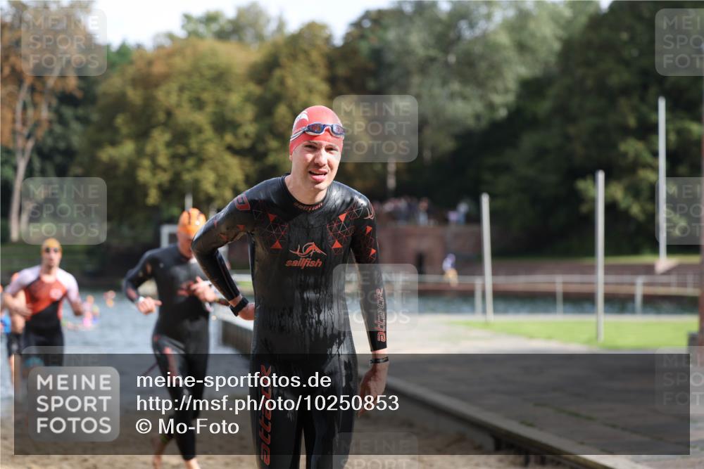 13.09.2026 - Stadtparktriathlon Mo-Foto http://msf.ph/oto/10250853 13.09.2026 11:31:26 Schwimmen 838, 839, 859, 871, 894, 903, 906, 963 meine-sportfotos.de