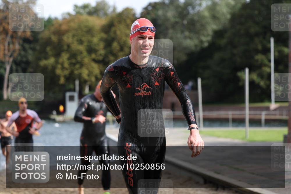 13.09.2026 - Stadtparktriathlon Mo-Foto http://msf.ph/oto/10250856 13.09.2026 11:31:26 Schwimmen 838, 839, 859, 871, 894, 903, 906, 963 meine-sportfotos.de