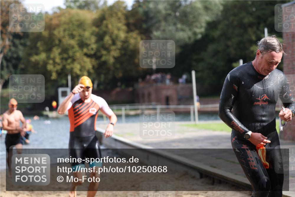 13.09.2026 - Stadtparktriathlon Mo-Foto http://msf.ph/oto/10250868 13.09.2026 11:31:28 Schwimmen 838, 839, 859, 871, 877, 894, 903, 906 meine-sportfotos.de