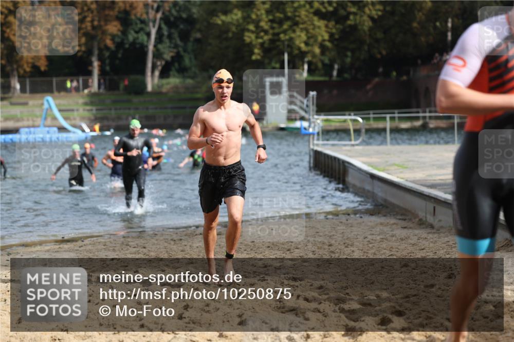13.09.2026 - Stadtparktriathlon Mo-Foto http://msf.ph/oto/10250875 13.09.2026 11:31:30 Schwimmen 859, 871, 877, 894, 903, 906 meine-sportfotos.de