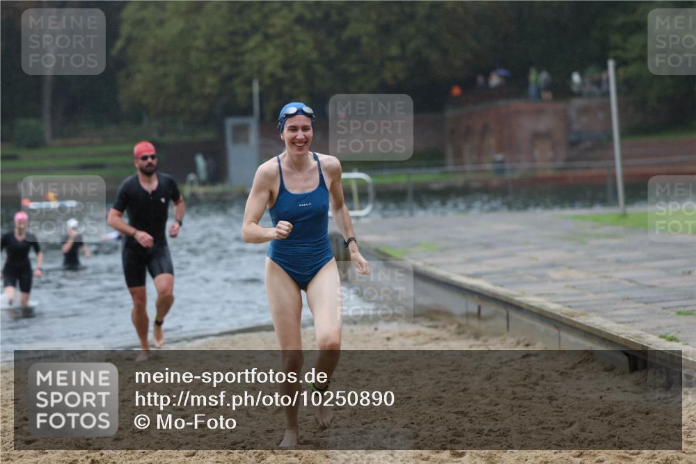 13.09.2026 - Stadtparktriathlon Mo-Foto http://msf.ph/oto/10250890 13.09.2026 12:54:57 Schwimmen 1341, 1348, 1368, 1421 meine-sportfotos.de