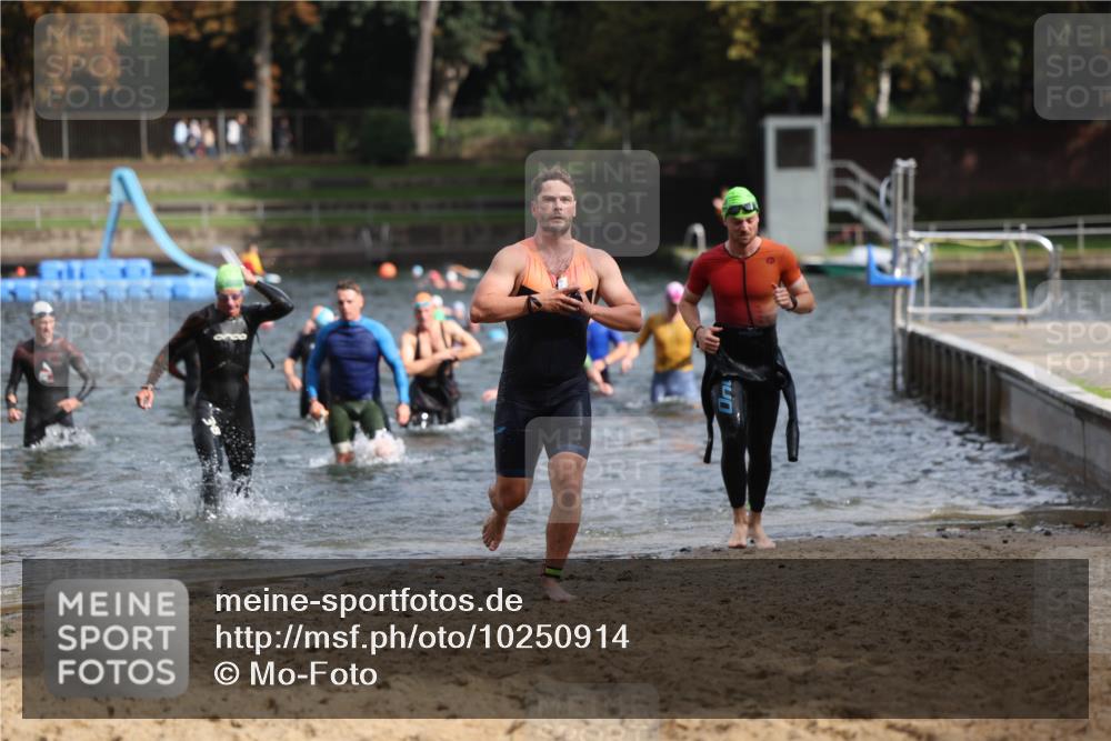 13.09.2026 - Stadtparktriathlon Mo-Foto http://msf.ph/oto/10250914 13.09.2026 11:31:37 Schwimmen 829, 864, 871, 874, 877, 906, 917, 933 meine-sportfotos.de