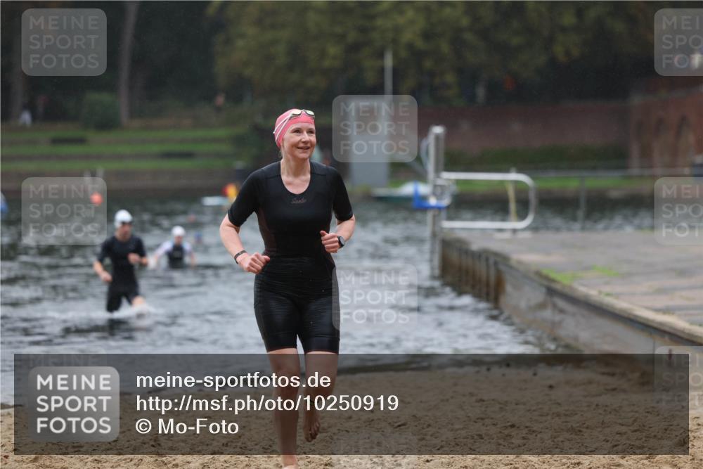 13.09.2026 - Stadtparktriathlon Mo-Foto http://msf.ph/oto/10250919 13.09.2026 12:55:04 Schwimmen 1341, 1368, 1382 meine-sportfotos.de