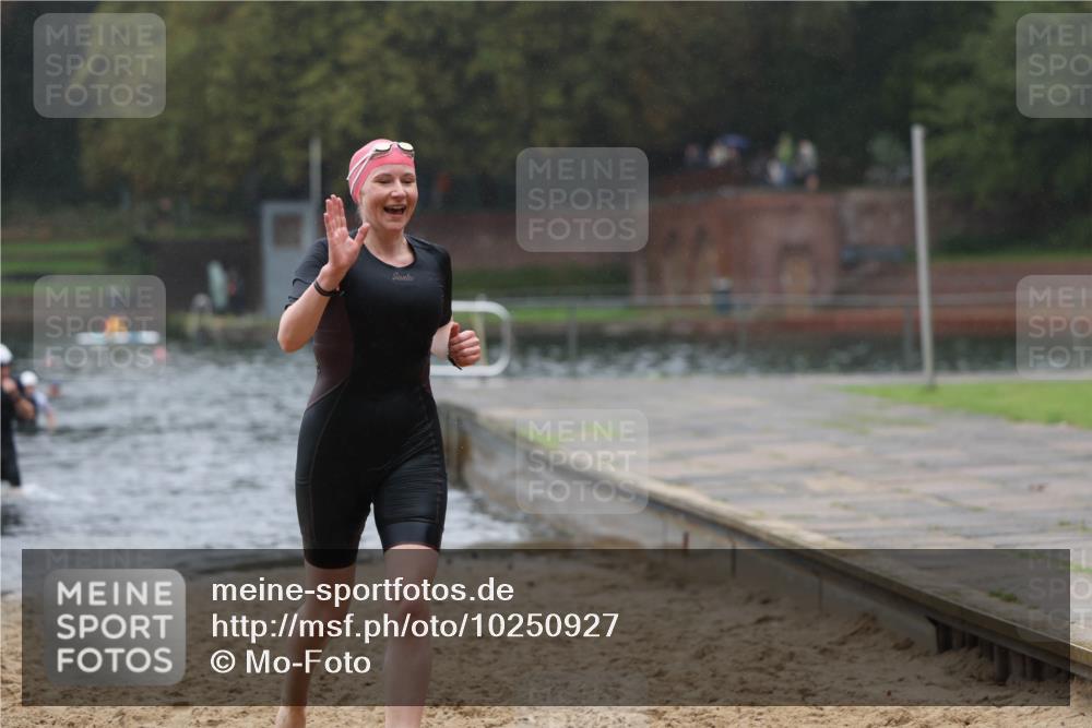 13.09.2026 - Stadtparktriathlon Mo-Foto http://msf.ph/oto/10250927 13.09.2026 12:55:05 Schwimmen 1368, 1382 meine-sportfotos.de