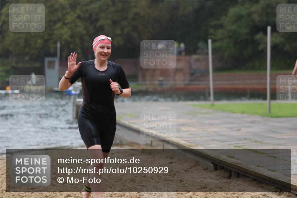 13.09.2026 - Stadtparktriathlon Mo-Foto http://msf.ph/oto/10250929 13.09.2026 12:55:05 Schwimmen 1368, 1382 meine-sportfotos.de