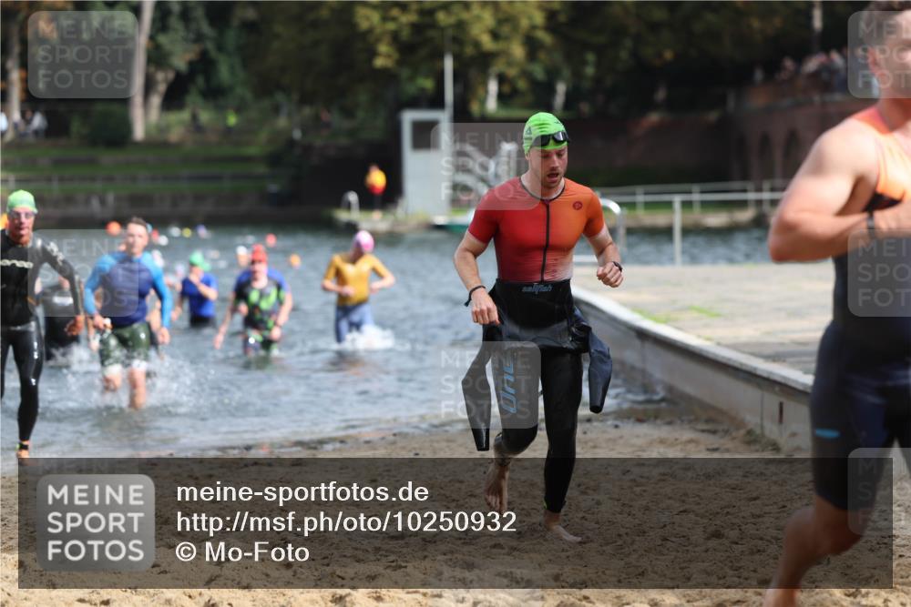 13.09.2026 - Stadtparktriathlon Mo-Foto http://msf.ph/oto/10250932 13.09.2026 11:31:39 Schwimmen 829, 864, 874, 877, 884, 906, 917, 933 meine-sportfotos.de