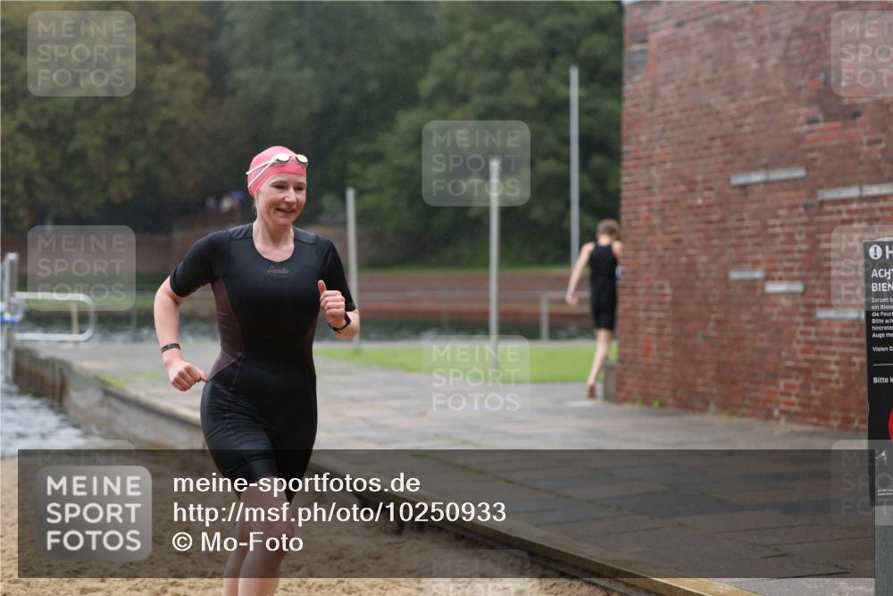 13.09.2026 - Stadtparktriathlon Mo-Foto http://msf.ph/oto/10250933 13.09.2026 12:55:06 Schwimmen 1368, 1382 meine-sportfotos.de