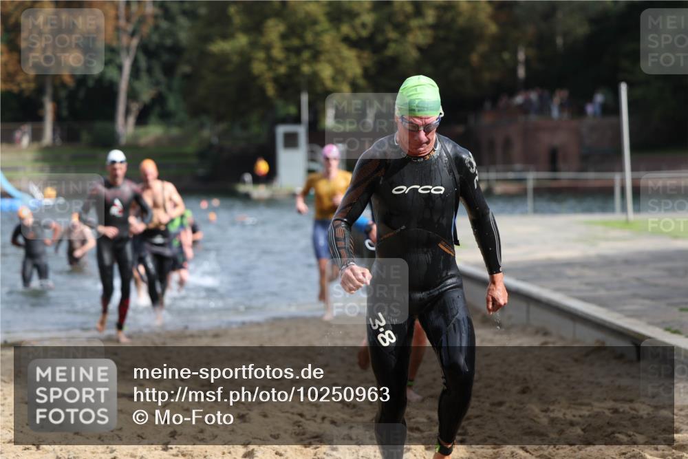 13.09.2026 - Stadtparktriathlon Mo-Foto http://msf.ph/oto/10250963 13.09.2026 11:31:44 Schwimmen 829, 833, 853, 864, 870, 874, 877, 884, 895, 917, 933 meine-sportfotos.de