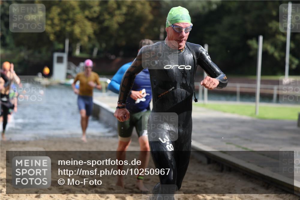 13.09.2026 - Stadtparktriathlon Mo-Foto http://msf.ph/oto/10250967 13.09.2026 11:31:45 Schwimmen 829, 833, 853, 864, 870, 874, 877, 884, 895, 917, 933 meine-sportfotos.de