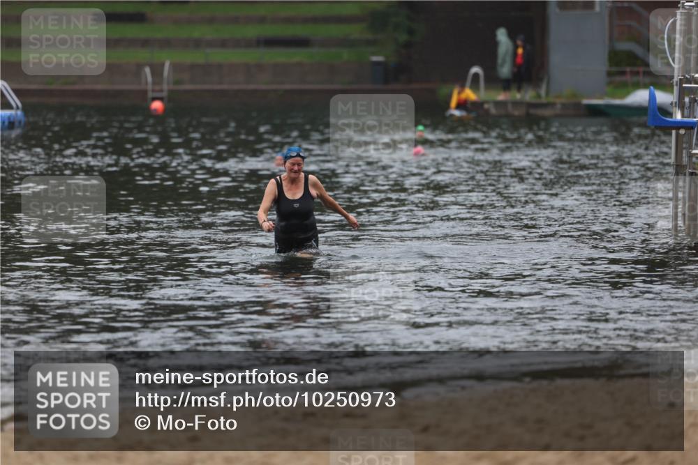 13.09.2026 - Stadtparktriathlon Mo-Foto http://msf.ph/oto/10250973 13.09.2026 12:55:34 Schwimmen  meine-sportfotos.de