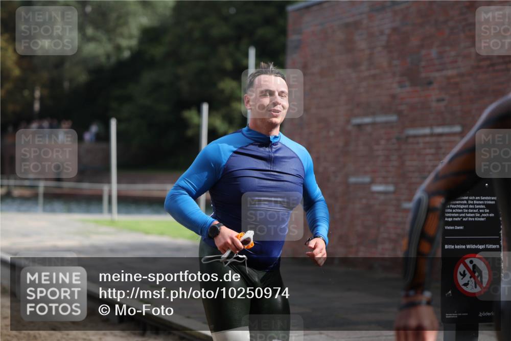 13.09.2026 - Stadtparktriathlon Mo-Foto http://msf.ph/oto/10250974 13.09.2026 11:31:46 Schwimmen 829, 833, 853, 864, 870, 874, 882, 884, 895, 917, 933 meine-sportfotos.de