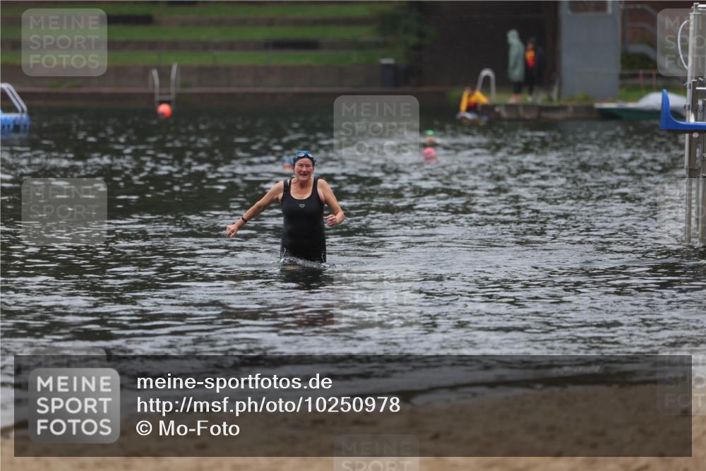 13.09.2026 - Stadtparktriathlon Mo-Foto http://msf.ph/oto/10250978 13.09.2026 12:55:34 Schwimmen  meine-sportfotos.de