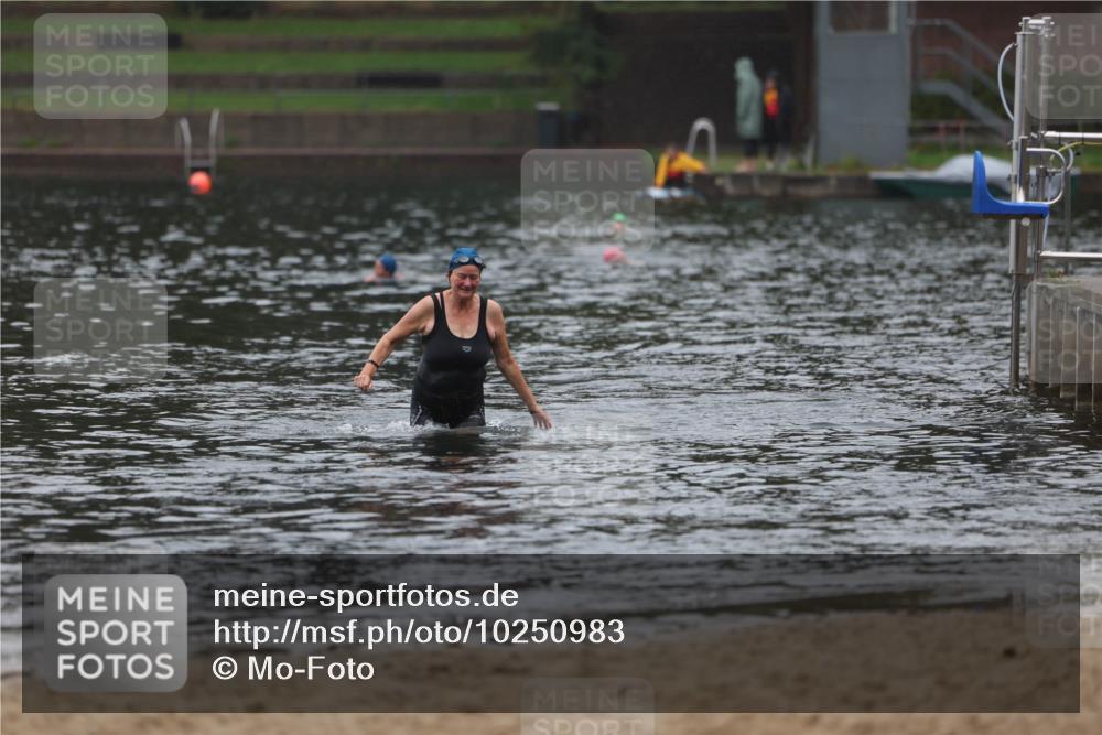 13.09.2026 - Stadtparktriathlon Mo-Foto http://msf.ph/oto/10250983 13.09.2026 12:55:35 Schwimmen 1372 meine-sportfotos.de