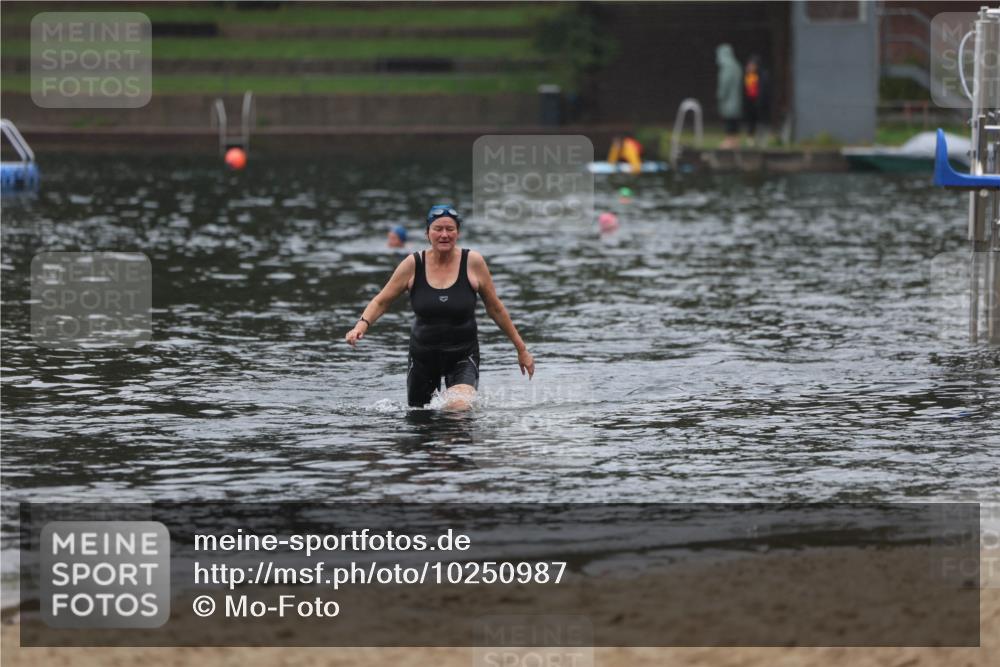13.09.2026 - Stadtparktriathlon Mo-Foto http://msf.ph/oto/10250987 13.09.2026 12:55:37 Schwimmen 1372 meine-sportfotos.de