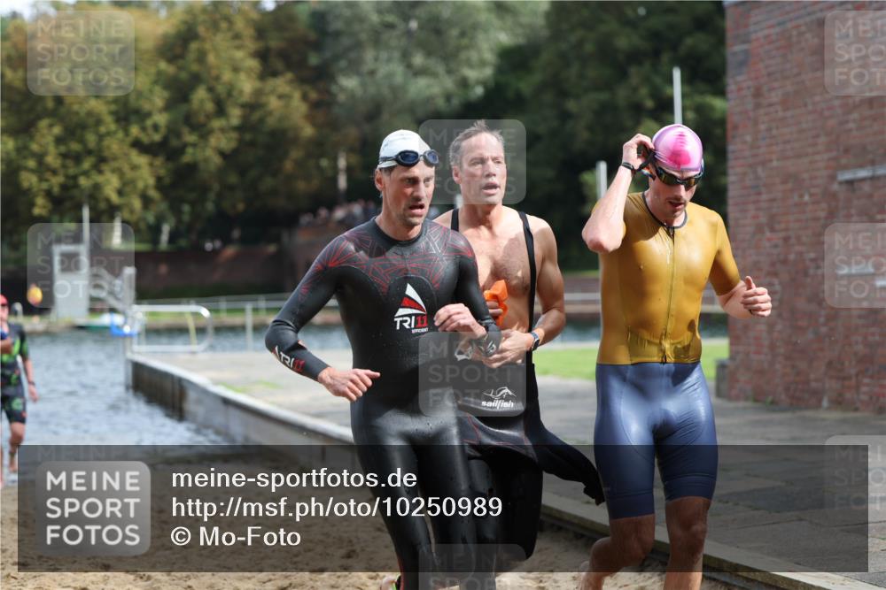 13.09.2026 - Stadtparktriathlon Mo-Foto http://msf.ph/oto/10250989 13.09.2026 11:31:49 Schwimmen 829, 833, 853, 864, 870, 874, 882, 884, 895, 904, 917, 933 meine-sportfotos.de