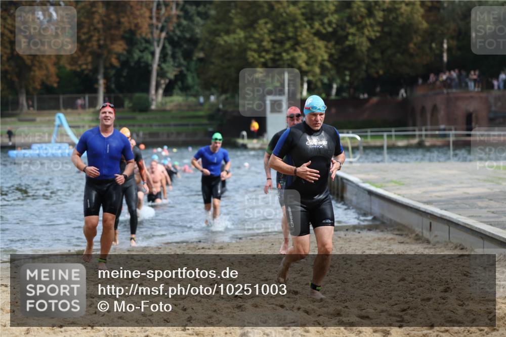 13.09.2026 - Stadtparktriathlon Mo-Foto http://msf.ph/oto/10251003 13.09.2026 11:31:51 Schwimmen 829, 833, 853, 864, 870, 874, 882, 884, 895, 904 meine-sportfotos.de