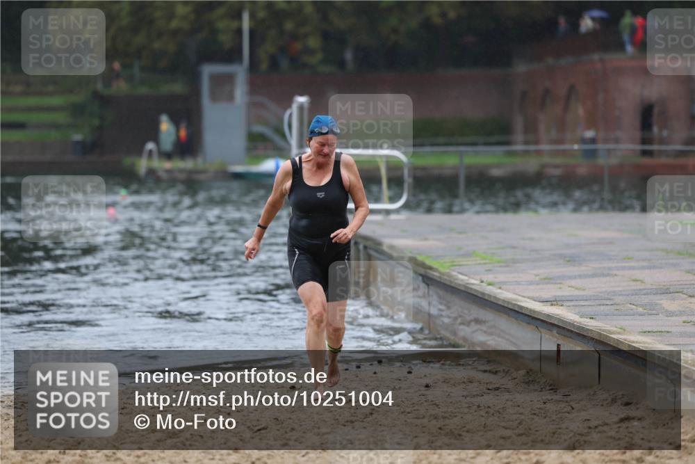 13.09.2026 - Stadtparktriathlon Mo-Foto http://msf.ph/oto/10251004 13.09.2026 12:55:45 Schwimmen 1372 meine-sportfotos.de