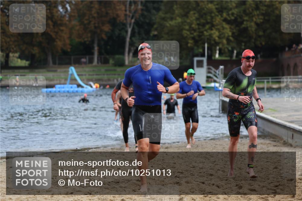 13.09.2026 - Stadtparktriathlon Mo-Foto http://msf.ph/oto/10251013 13.09.2026 11:31:53 Schwimmen 829, 833, 853, 864, 865, 870, 874, 882, 884, 895, 904, 911 meine-sportfotos.de