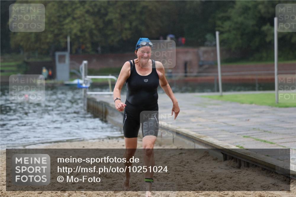 13.09.2026 - Stadtparktriathlon Mo-Foto http://msf.ph/oto/10251024 13.09.2026 12:55:49 Schwimmen 1372 meine-sportfotos.de