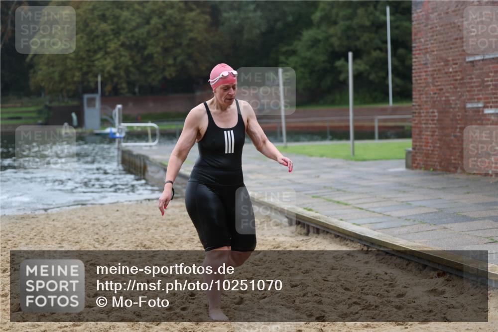 13.09.2026 - Stadtparktriathlon Mo-Foto http://msf.ph/oto/10251070 13.09.2026 12:56:51 Schwimmen 1327, 1375 meine-sportfotos.de