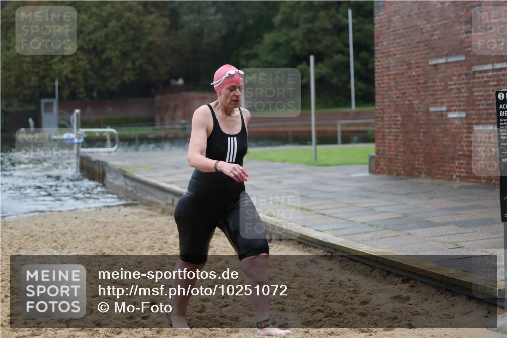 13.09.2026 - Stadtparktriathlon Mo-Foto http://msf.ph/oto/10251072 13.09.2026 12:56:52 Schwimmen 1327, 1375 meine-sportfotos.de