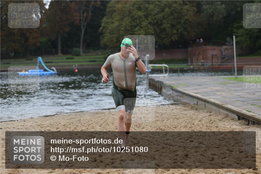 13.09.2026 - Stadtparktriathlon Mo-Foto http://msf.ph/oto/10251080 13.09.2026 12:56:56 Schwimmen 1375 meine-sportfotos.de