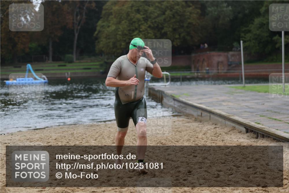 13.09.2026 - Stadtparktriathlon Mo-Foto http://msf.ph/oto/10251081 13.09.2026 12:56:56 Schwimmen 1375 meine-sportfotos.de