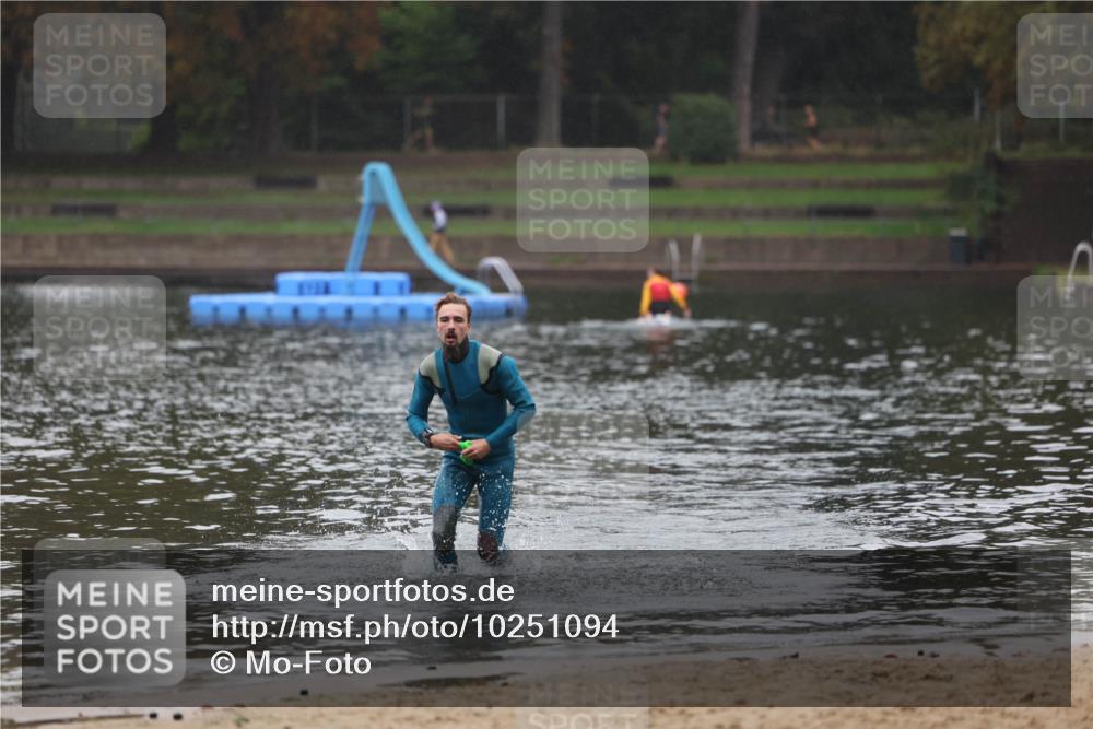 13.09.2026 - Stadtparktriathlon Mo-Foto http://msf.ph/oto/10251094 13.09.2026 12:59:57 Schwimmen 1423 meine-sportfotos.de