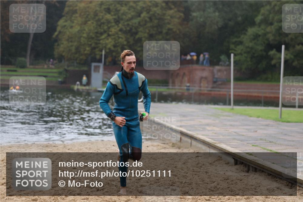 13.09.2026 - Stadtparktriathlon Mo-Foto http://msf.ph/oto/10251111 13.09.2026 13:00:02 Schwimmen 1423 meine-sportfotos.de