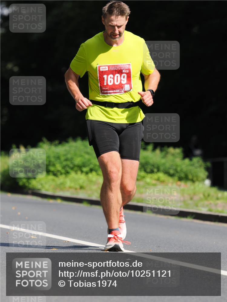 13.09.2026 - 21. swb-Marathon Bremen TobiasT http://msf.ph/oto/10251121 13.09.2026 12:38:12 Laufen 1609, 21 meine-sportfotos.de