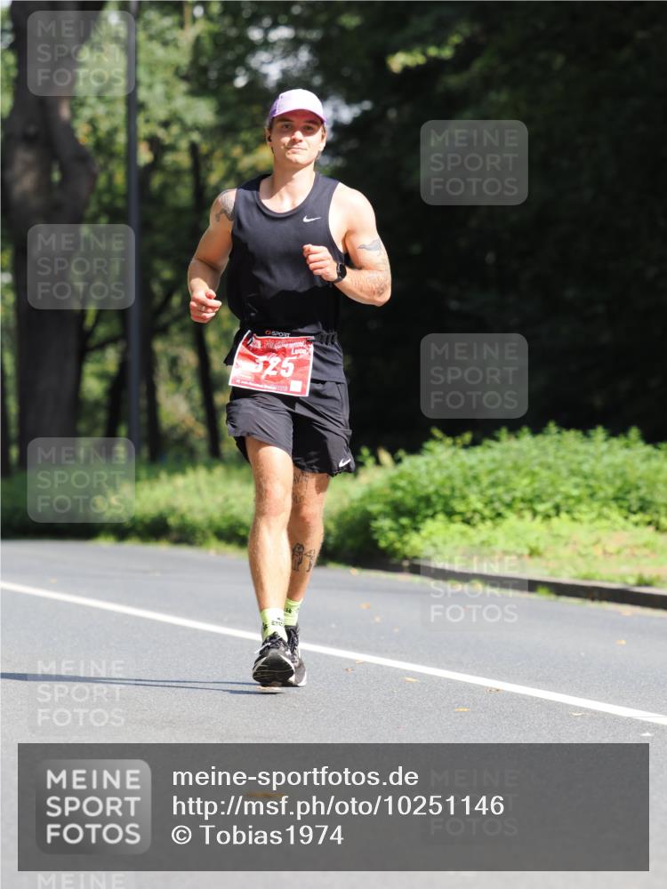 13.09.2026 - 21. swb-Marathon Bremen TobiasT http://msf.ph/oto/10251146 13.09.2026 12:38:26 Laufen 525, 2026 meine-sportfotos.de