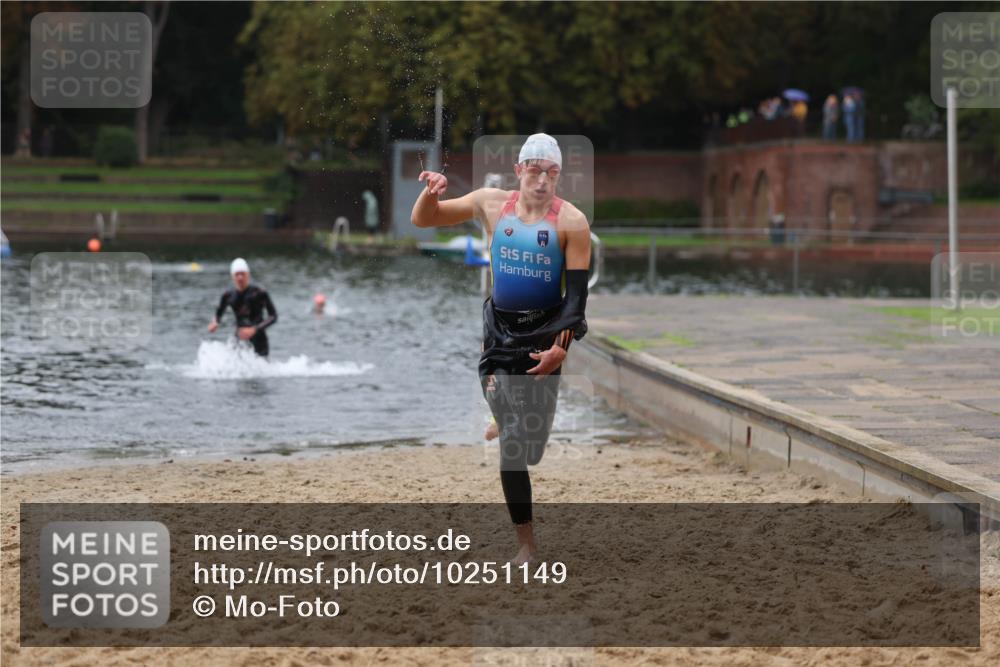 13.09.2026 - Stadtparktriathlon Mo-Foto http://msf.ph/oto/10251149 13.09.2026 13:07:36 Schwimmen 1443, 1445 meine-sportfotos.de