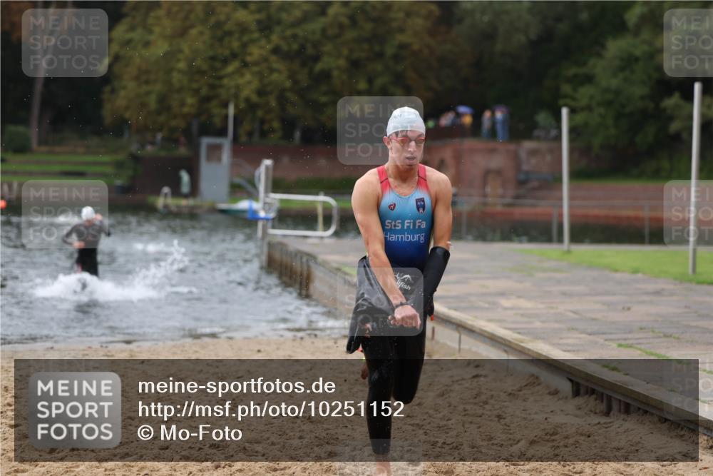 13.09.2026 - Stadtparktriathlon Mo-Foto http://msf.ph/oto/10251152 13.09.2026 13:07:36 Schwimmen 1443, 1445 meine-sportfotos.de