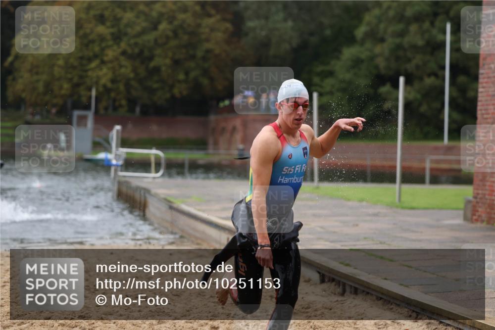 13.09.2026 - Stadtparktriathlon Mo-Foto http://msf.ph/oto/10251153 13.09.2026 13:07:37 Schwimmen 1443, 1445 meine-sportfotos.de