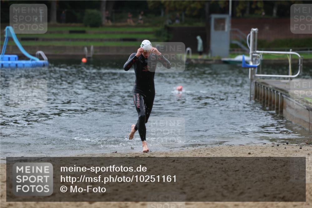 13.09.2026 - Stadtparktriathlon Mo-Foto http://msf.ph/oto/10251161 13.09.2026 13:07:39 Schwimmen 1443, 1445 meine-sportfotos.de