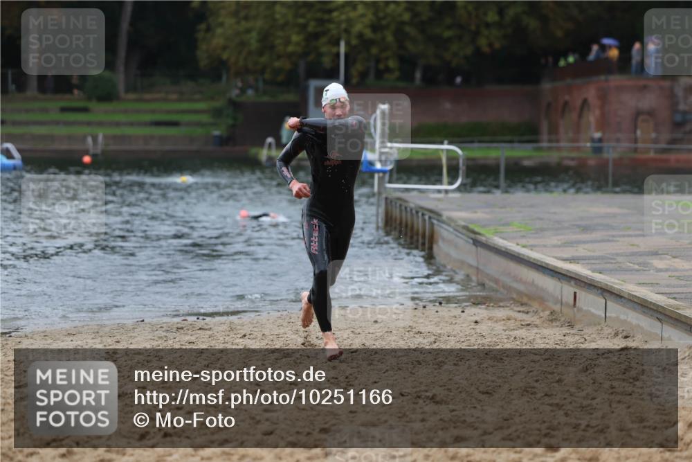 13.09.2026 - Stadtparktriathlon Mo-Foto http://msf.ph/oto/10251166 13.09.2026 13:07:41 Schwimmen 1443, 1465 meine-sportfotos.de