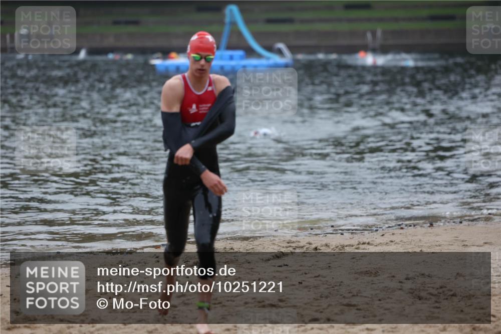 13.09.2026 - Stadtparktriathlon Mo-Foto http://msf.ph/oto/10251221 13.09.2026 08:41:26 Schwimmen 3, 15 meine-sportfotos.de