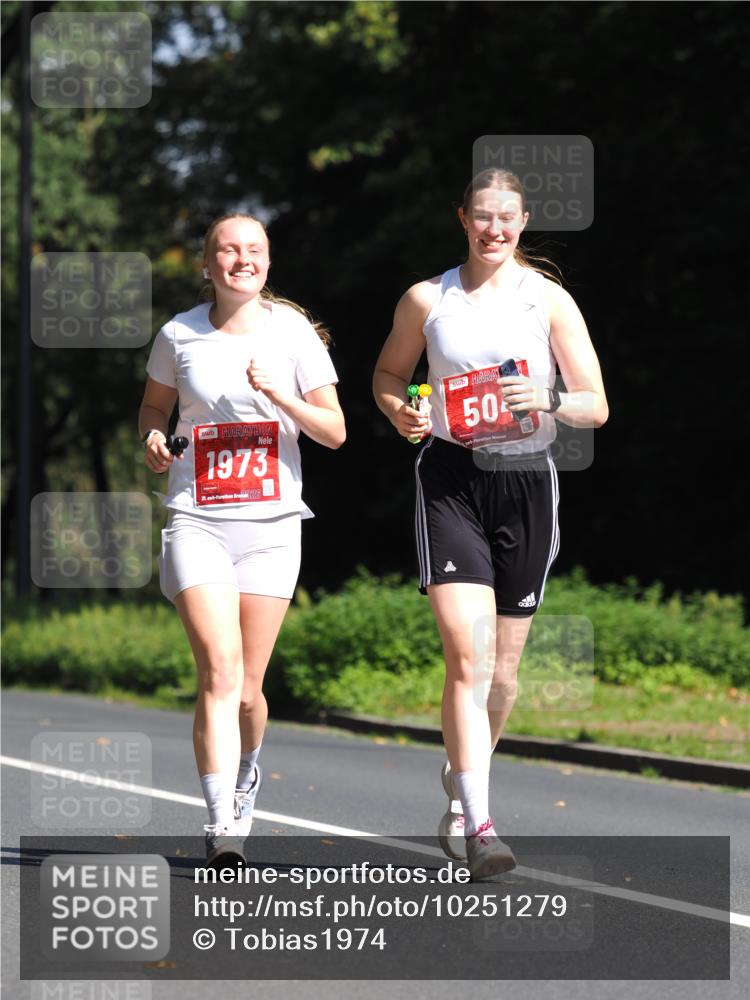 13.09.2026 - 21. swb-Marathon Bremen TobiasT http://msf.ph/oto/10251279 13.09.2026 12:40:27 Laufen 1973, 21, 126, 50, 50 meine-sportfotos.de