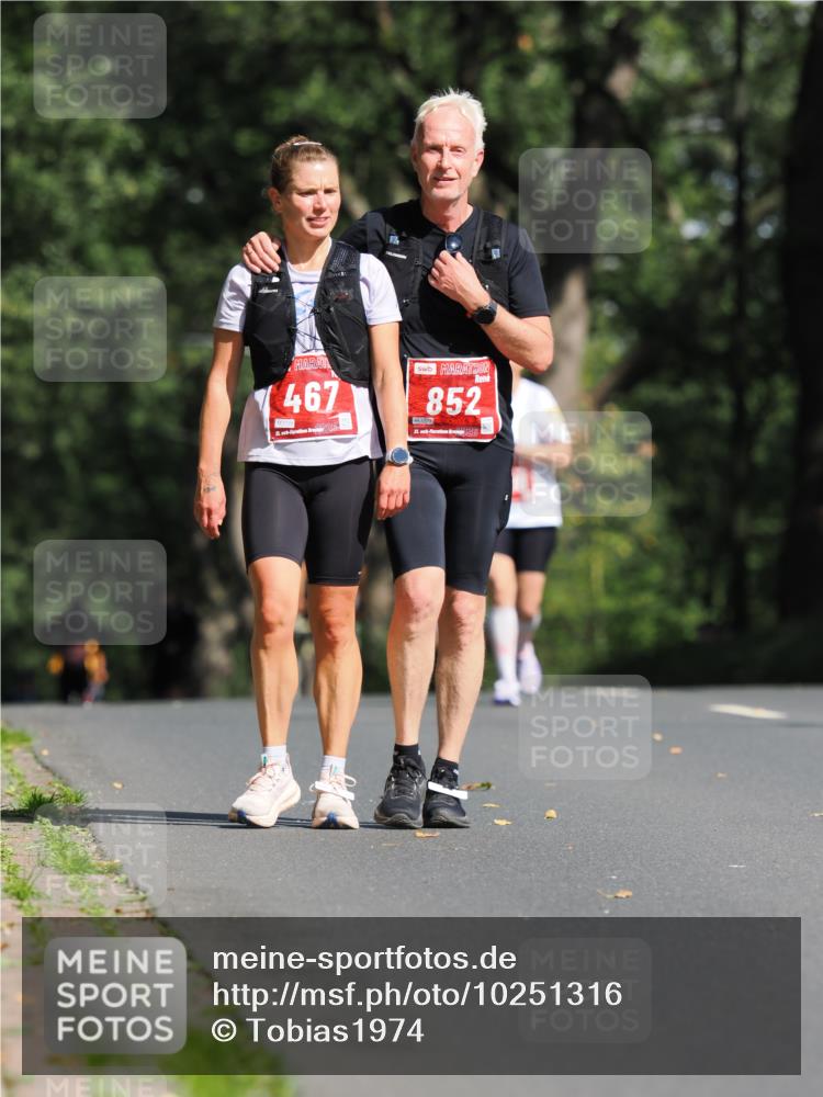 13.09.2026 - 21. swb-Marathon Bremen TobiasT http://msf.ph/oto/10251316 13.09.2026 12:40:56 Laufen 13, 467, 21, 173, 852, 21, 026 meine-sportfotos.de