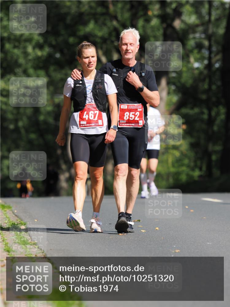 13.09.2026 - 21. swb-Marathon Bremen TobiasT http://msf.ph/oto/10251320 13.09.2026 12:40:56 Laufen 467, 1729, 21, 25, 173, 852, 21, 26 meine-sportfotos.de