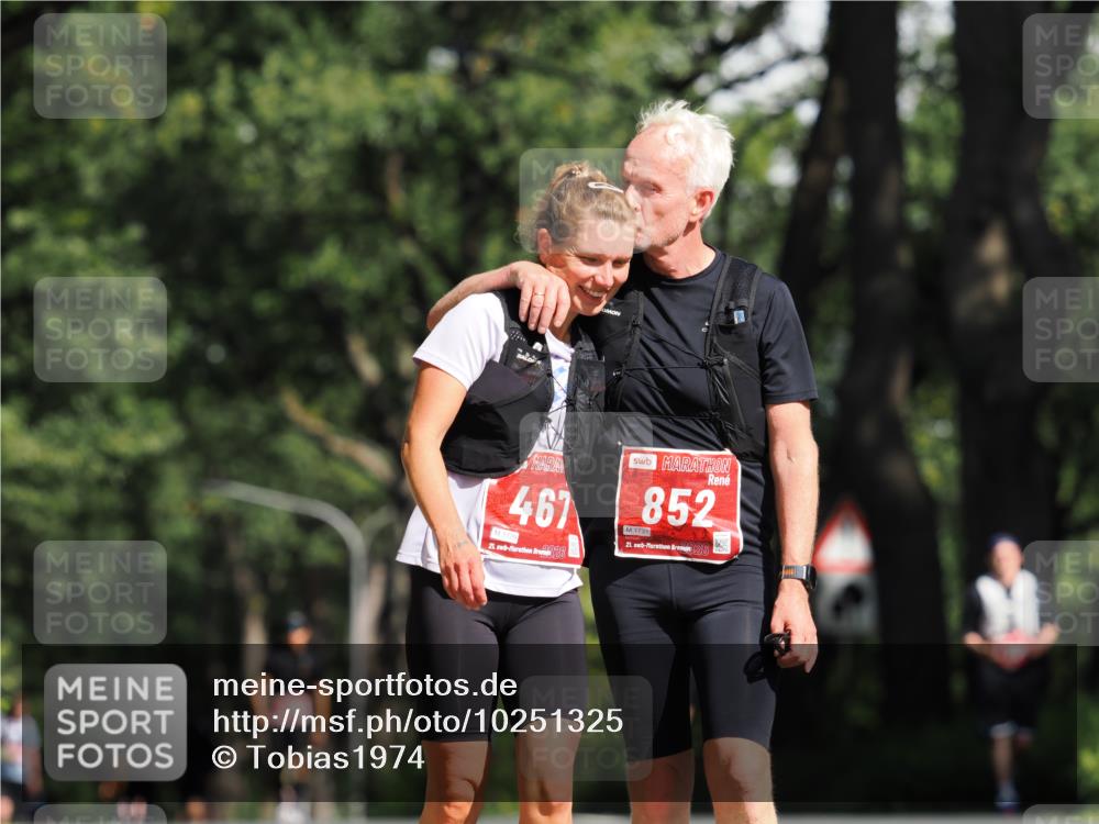 13.09.2026 - 21. swb-Marathon Bremen TobiasT http://msf.ph/oto/10251325 13.09.2026 12:41:02 Laufen 467, 1729, 21, 26, 852, 1731, 21, 26 meine-sportfotos.de