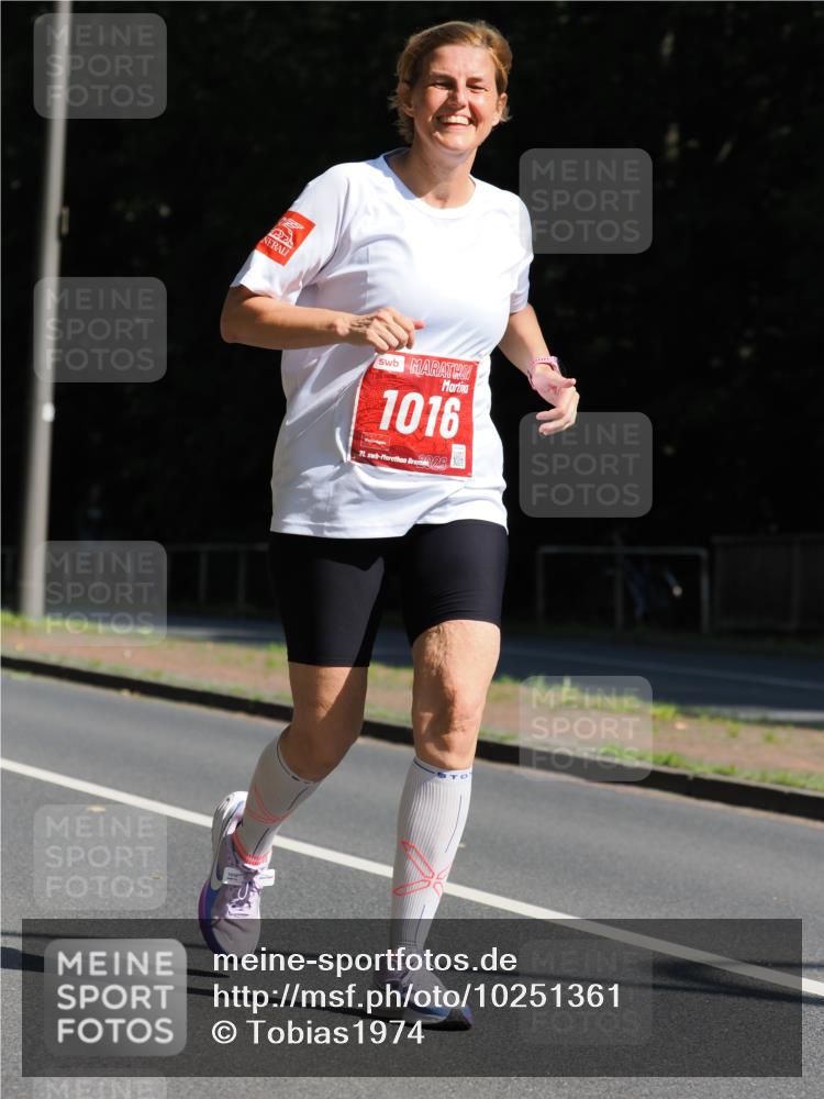 13.09.2026 - 21. swb-Marathon Bremen TobiasT http://msf.ph/oto/10251361 13.09.2026 12:41:16 Laufen 1016, 21, 2026, 26 meine-sportfotos.de