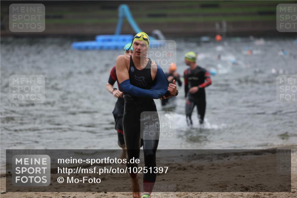 13.09.2026 - Stadtparktriathlon Mo-Foto http://msf.ph/oto/10251397 13.09.2026 08:44:01 Schwimmen 14, 20, 24, 64, 74 meine-sportfotos.de