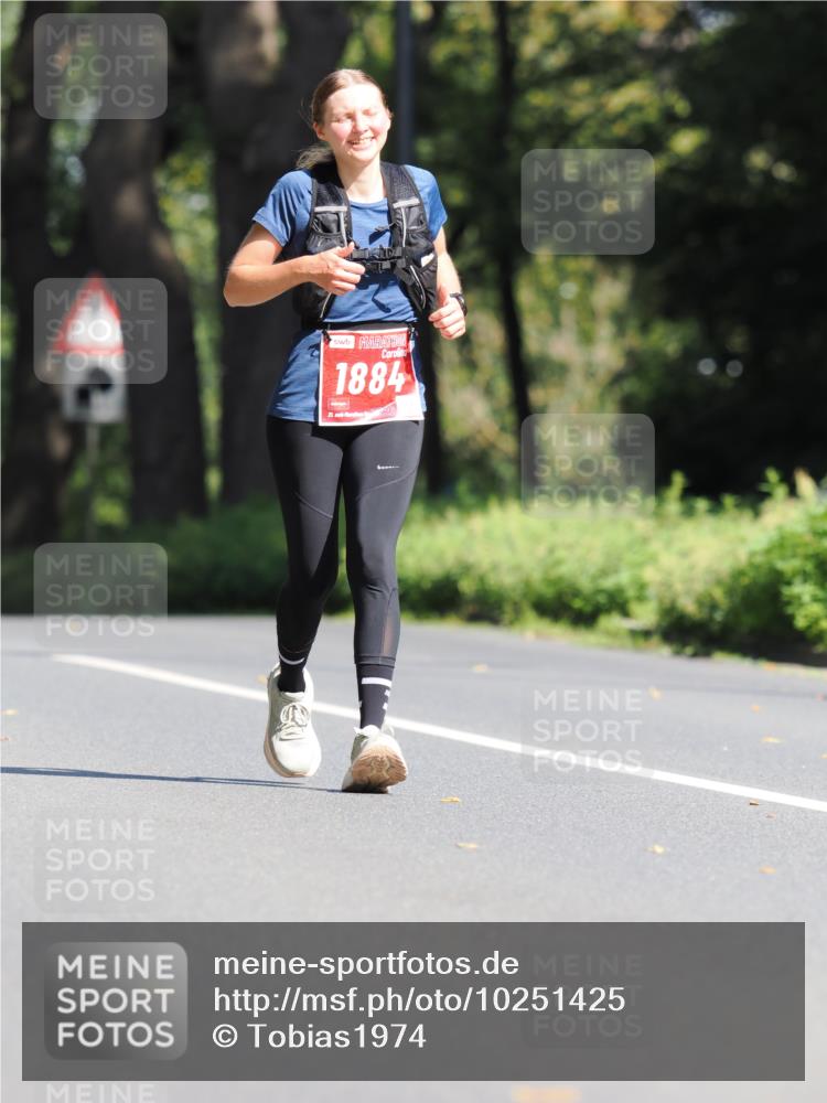 13.09.2026 - 21. swb-Marathon Bremen TobiasT http://msf.ph/oto/10251425 13.09.2026 12:42:34 Laufen 1884 meine-sportfotos.de