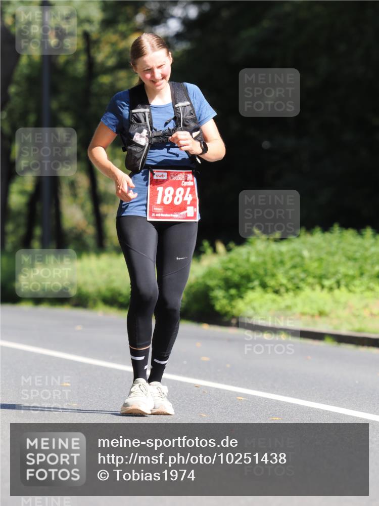 13.09.2026 - 21. swb-Marathon Bremen TobiasT http://msf.ph/oto/10251438 13.09.2026 12:42:36 Laufen 1884, 21, 2026 meine-sportfotos.de